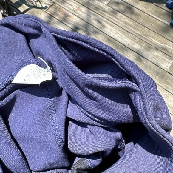 ALO Yoga 7/8 High-Waist Moto Legging (Small) - Picture 5 of 11